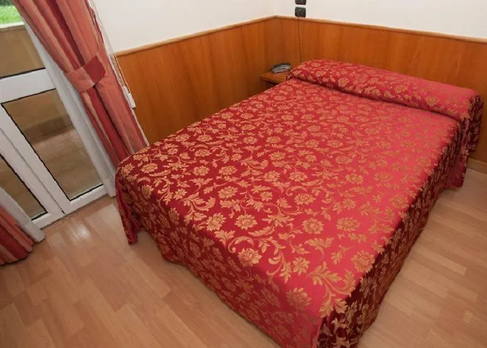 Cassia Hotel 3*