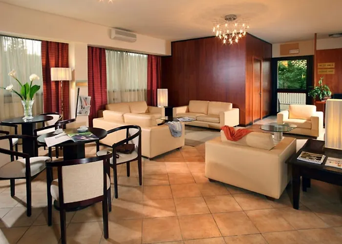 Cassia 3*