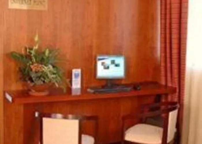 Cassia Hotel 3*