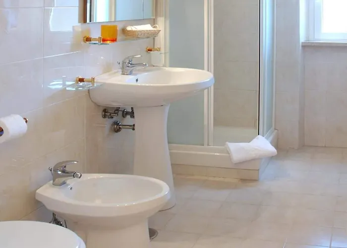 Hotel Cassia 3*