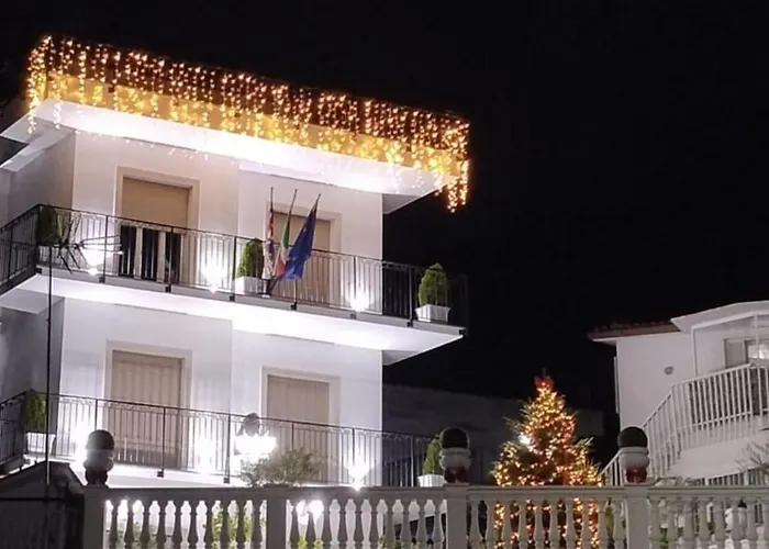Cassia Hotel